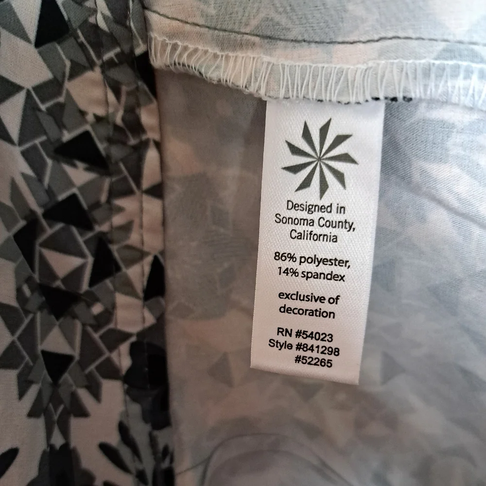 ATHLETA Whatever Size 8 Floral Print Skort  A Line Skirt Built In Shorts - Picture 11 of 12